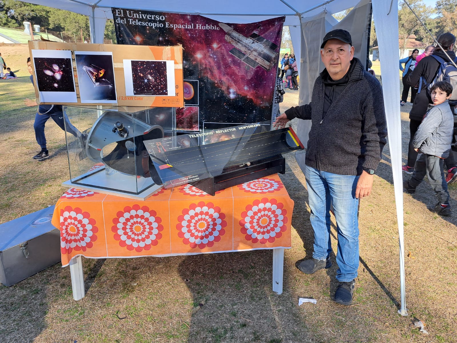 Marcos Reyna. Corte de telescopio. Imágenes Telescopio Webb